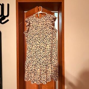 Sleeveless Ruffle Hem Dress with Black and Tan Print